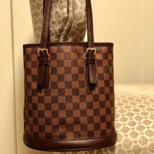 Damier Ebene Bucket